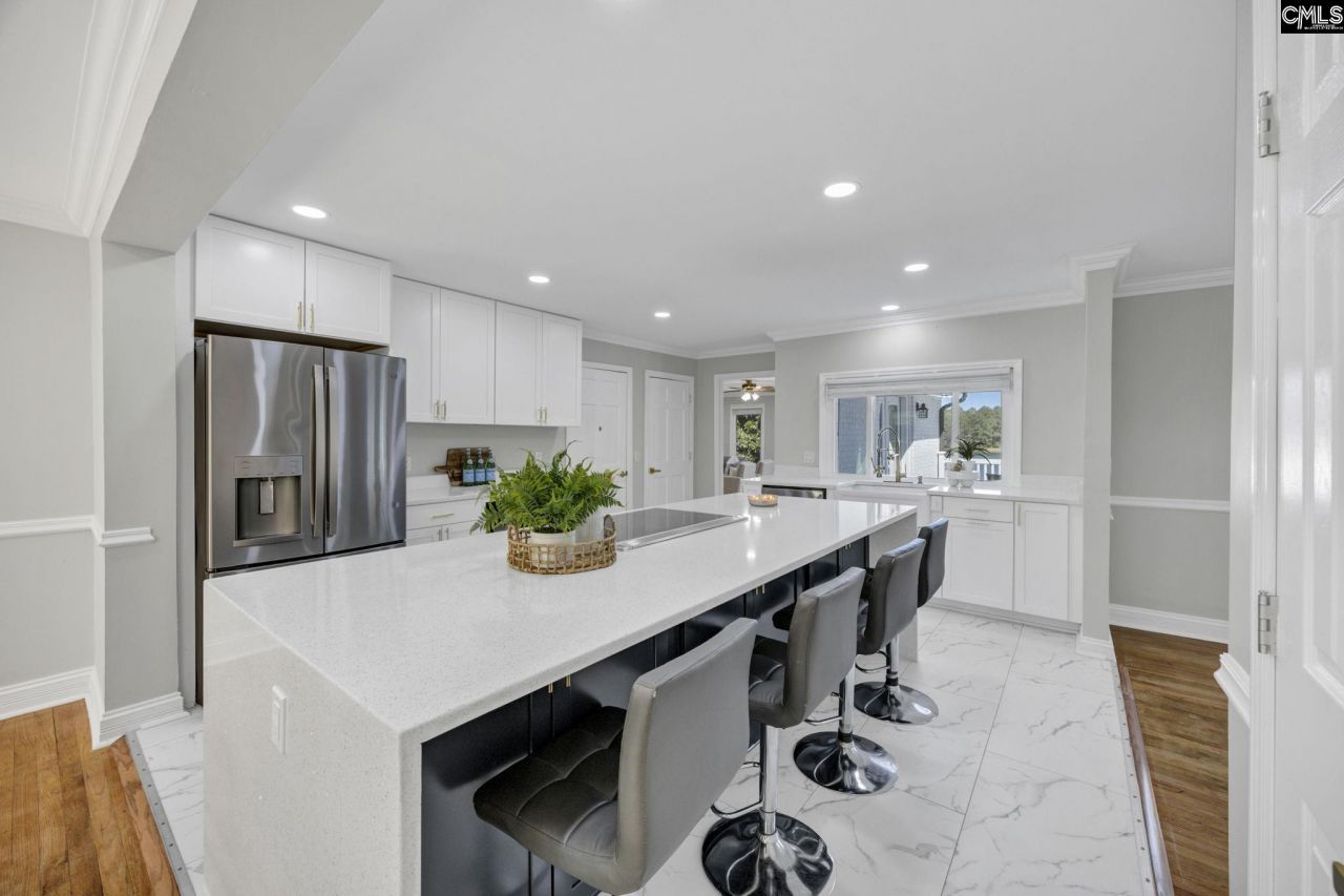 405 Park Lake Circle Photo 23