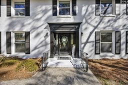 405 Park Lake Circle photo 4