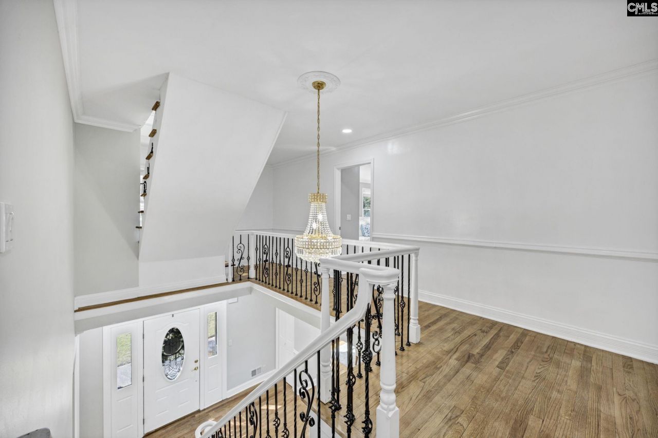 405 Park Lake Circle Photo 31