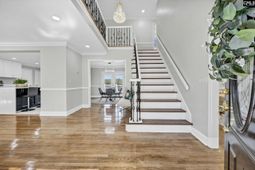 405 Park Lake Circle photo 4