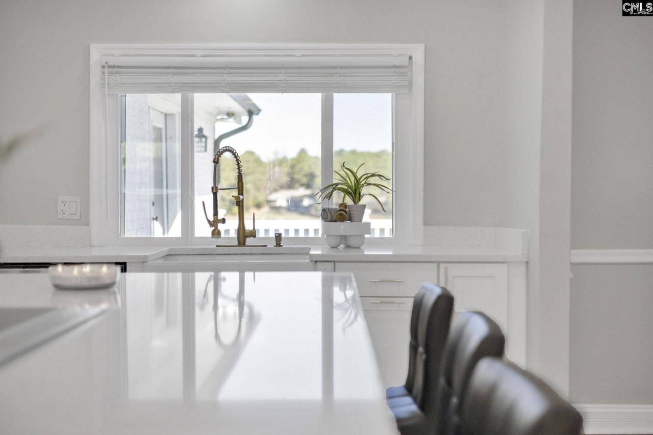 405 Park Lake Circle Photo 58