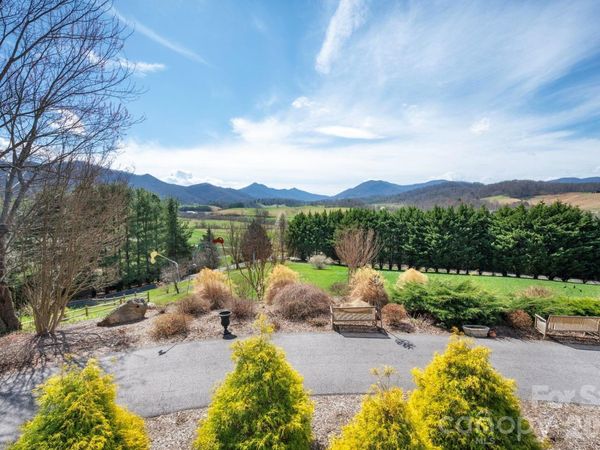 25 New Morning Place , Leicester, NC 28748