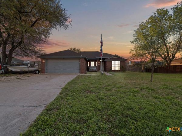 203 N Lamar Street , Little River Academy, TX 76554