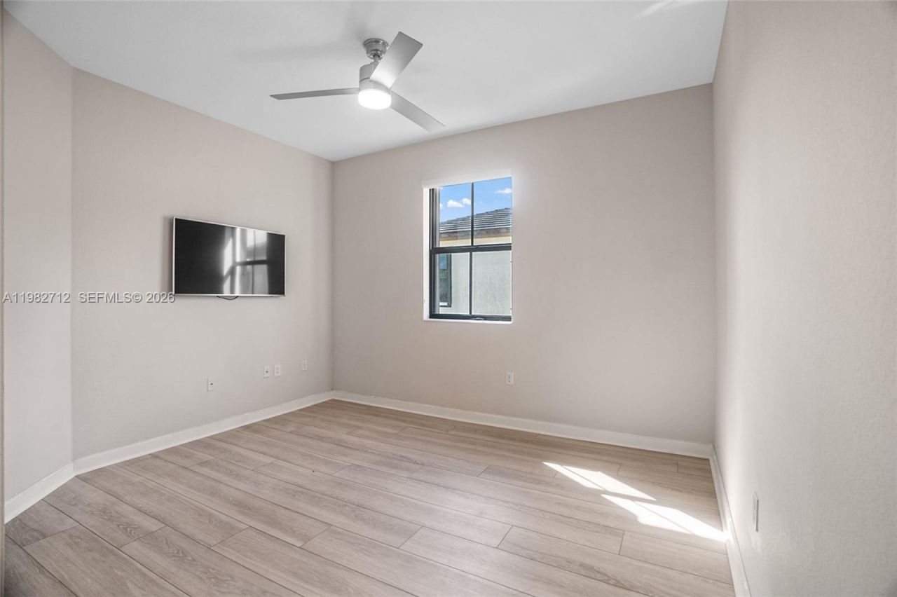 4665 Caspian Way, Davie, FL 33314 Photo