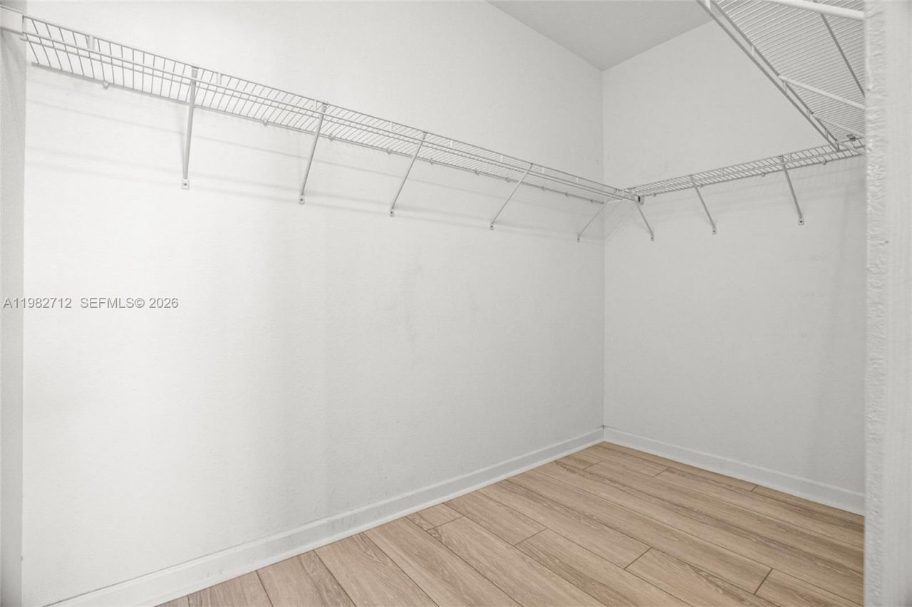 4665 Caspian Way, Davie, FL 33314 Photo