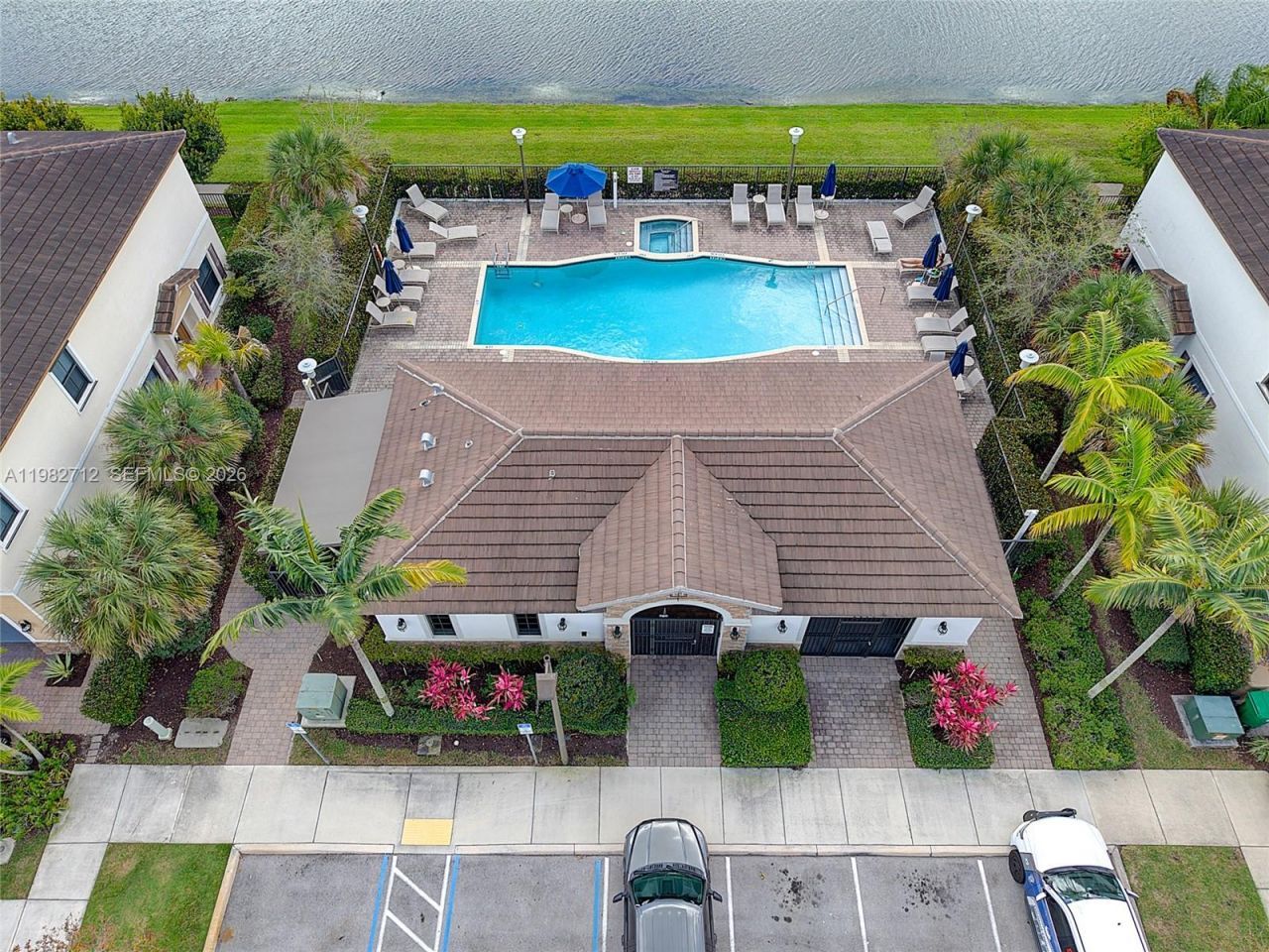 4665 Caspian Way, Davie, FL 33314 Photo