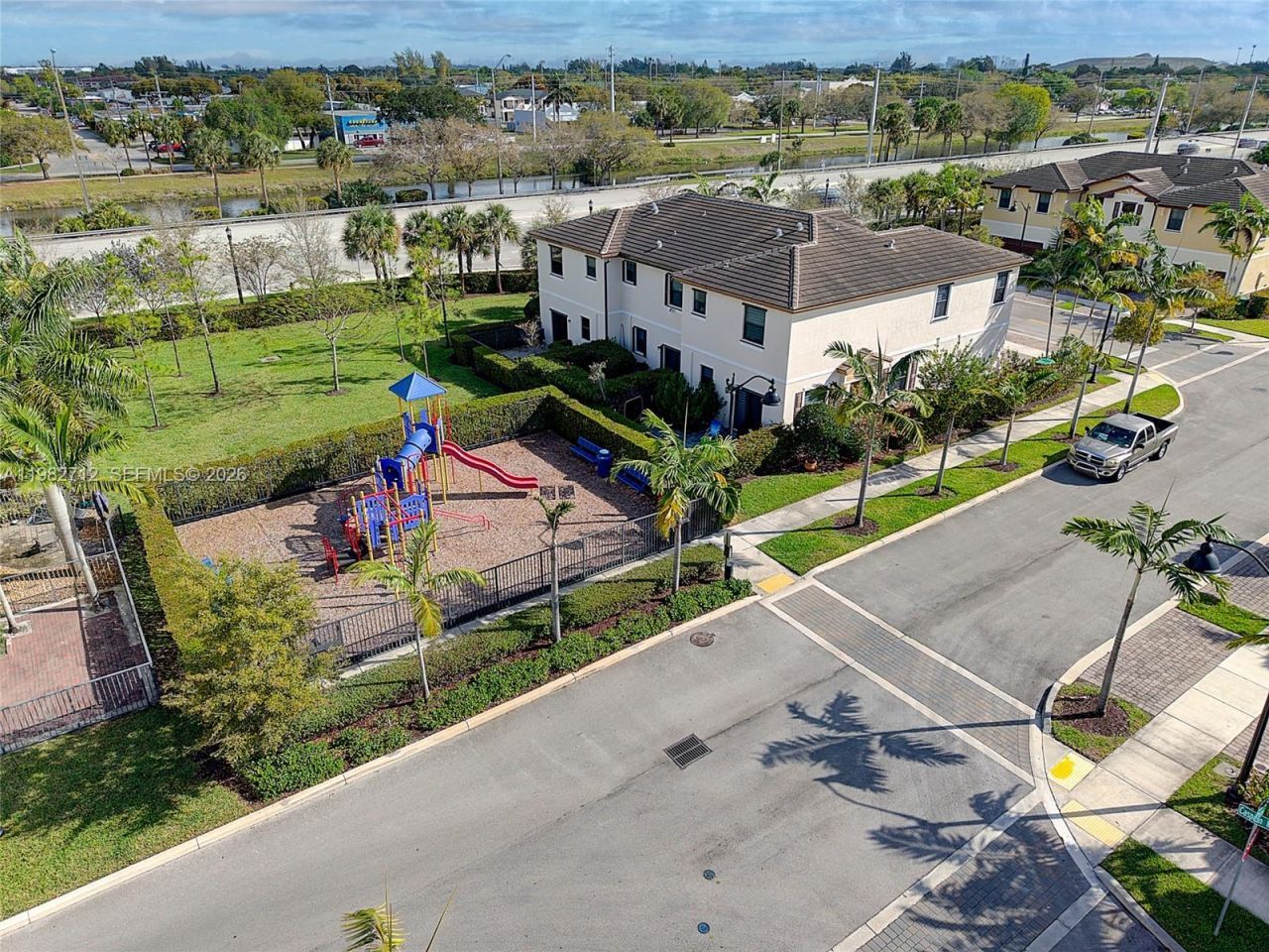 4665 Caspian Way, Davie, FL 33314 Photo