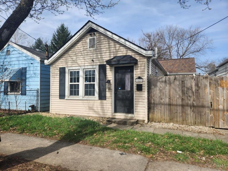 7123 Fairpark Avenue, Cincinnati, OH 45216 Photo 1