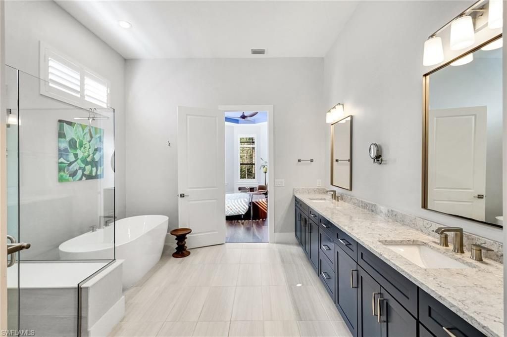 16249 Verilyn Cir, Naples, FL 34110 Photo