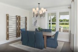 2538 Spring Rise Dr photo 4