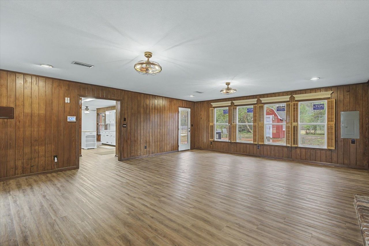 2414 Arendell Way , Tallahassee, FL 32308 Photo