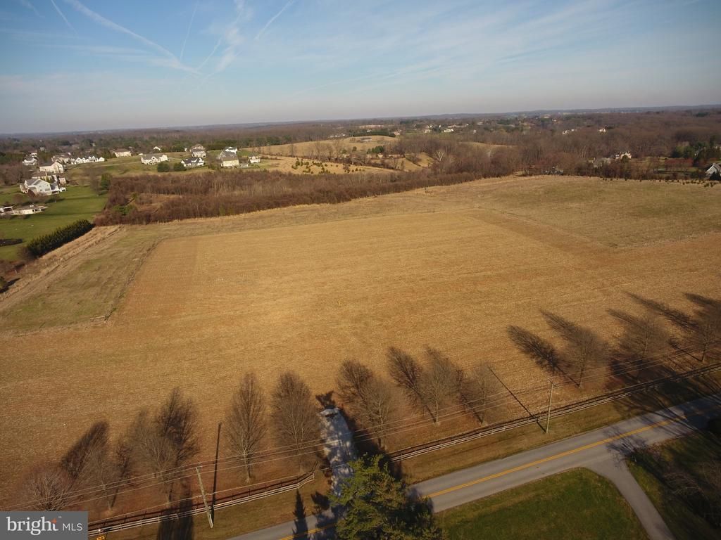 はっぴー 13701 Blenheim Road, Phoenix, MD 21131 | MLS ID MDBC2154936