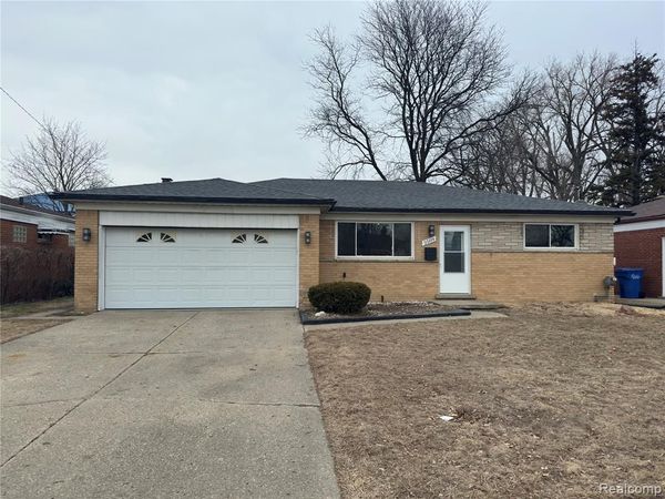 2509 Edwin Drive, Warren, MI 48092