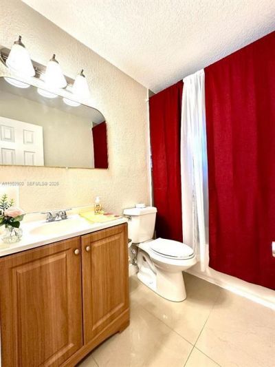 525 NW 15th Ter , Fort Lauderdale, FL 33311 Photo