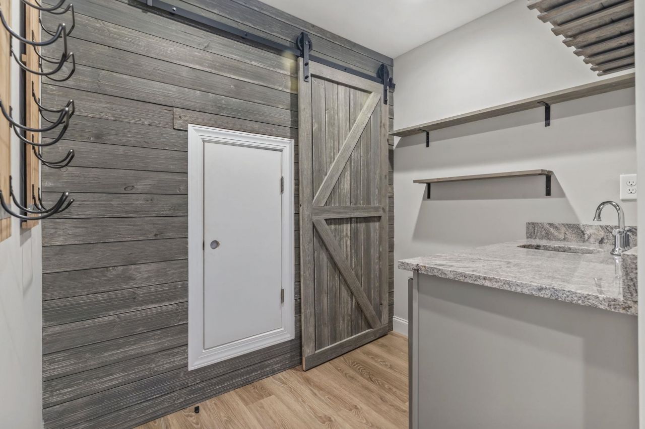 243 Welcome Dr.  Photo 12