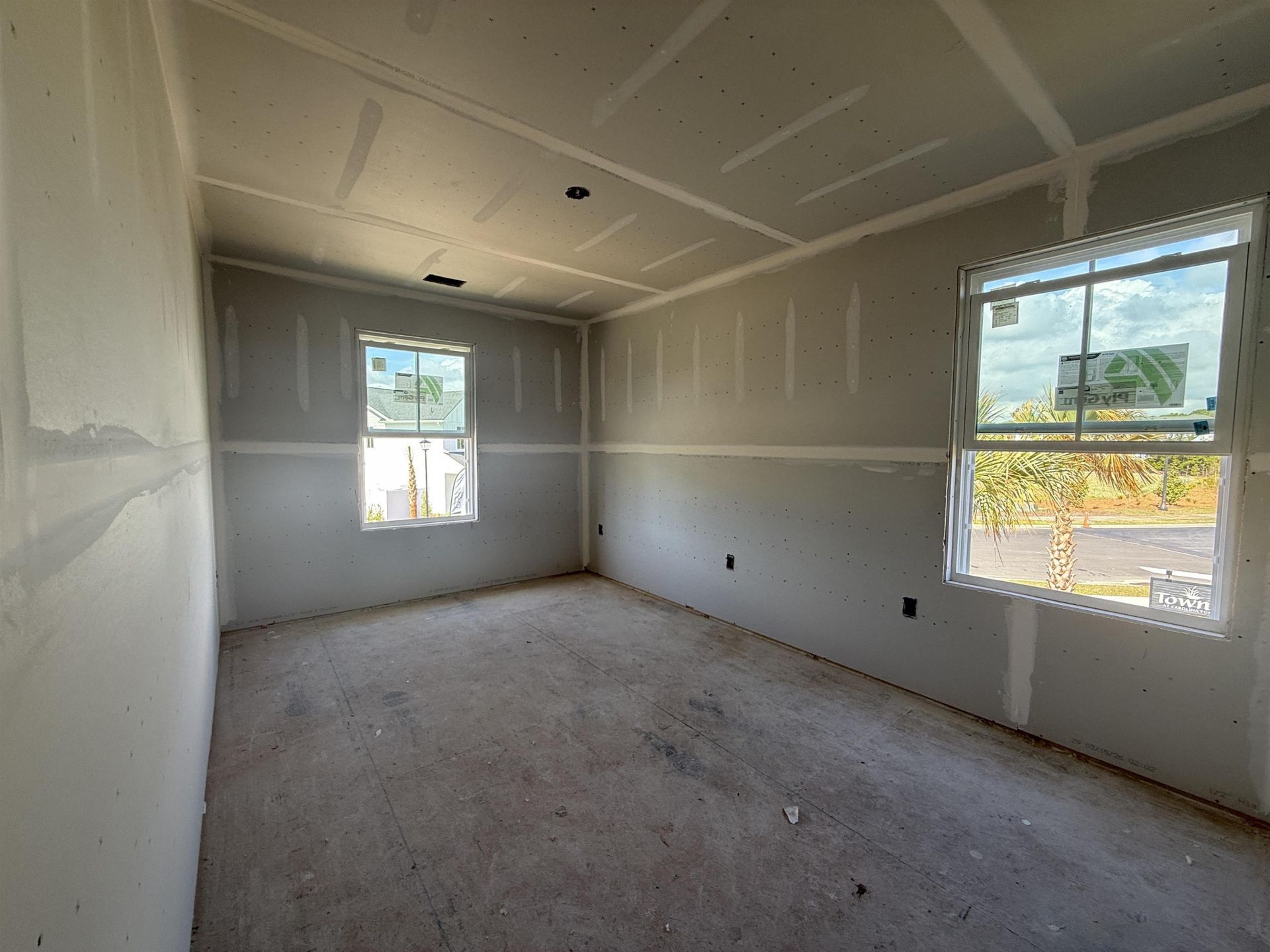 670 Bolder Way Photo 17