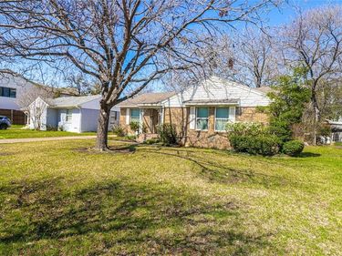 3729 Almazan Drive, Dallas, TX 75220