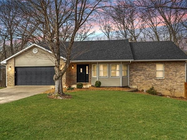 2107 Grant Lane, Columbia, MO 65203