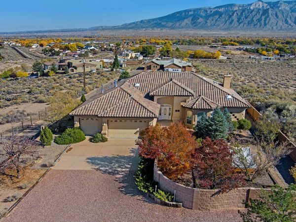 1 Coyote Canta Road , Corrales, NM 87048