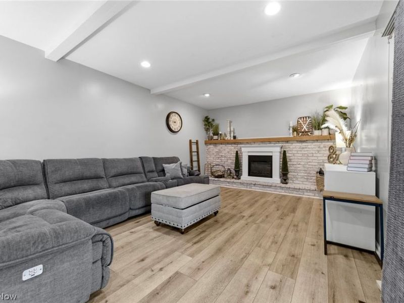 27974 Sanders Lane, North Olmsted, OH 44070 Photo 12