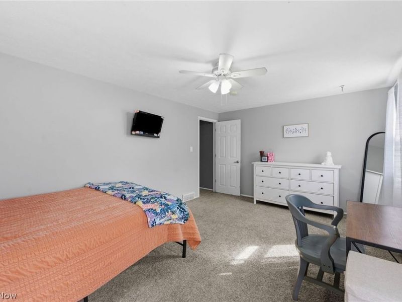 27974 Sanders Lane, North Olmsted, OH 44070 Photo 32