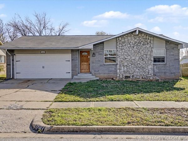 1741 S Pecan Avenue , Broken Arrow, OK 74012
