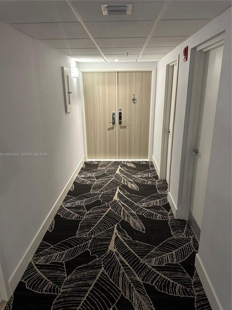 9350 W Bay Harbor Dr , Unit 5C, Bay Harbor Islands, FL 33154 Photo