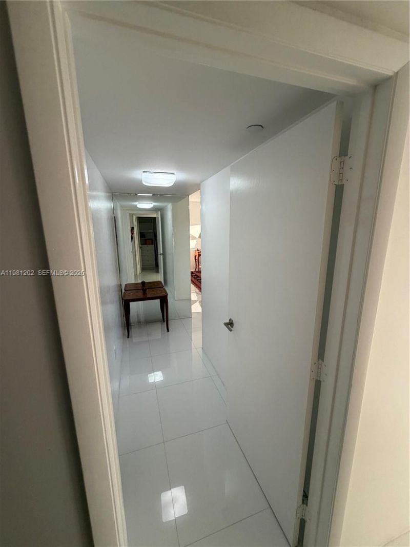 9350 W Bay Harbor Dr , Unit 5C, Bay Harbor Islands, FL 33154 Photo