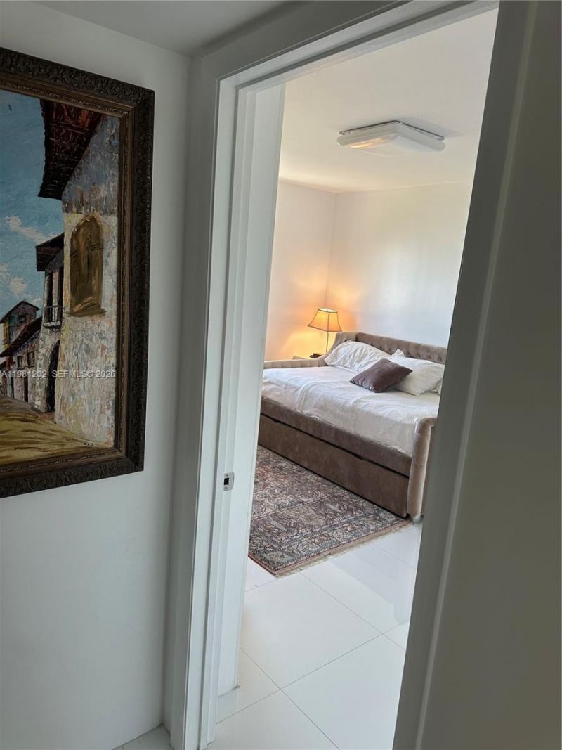 9350 W Bay Harbor Dr , Unit 5C, Bay Harbor Islands, FL 33154 Photo