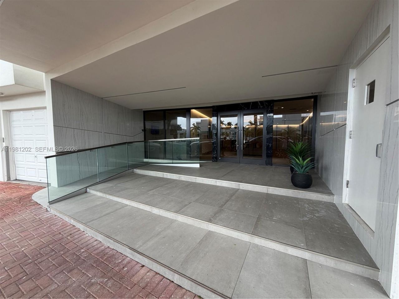 9350 W Bay Harbor Dr , Unit 5C, Bay Harbor Islands, FL 33154 Photo