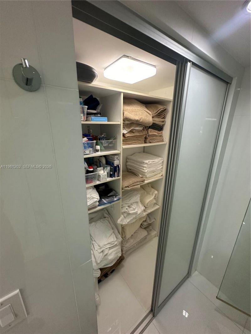 9350 W Bay Harbor Dr , Unit 5C, Bay Harbor Islands, FL 33154 Photo