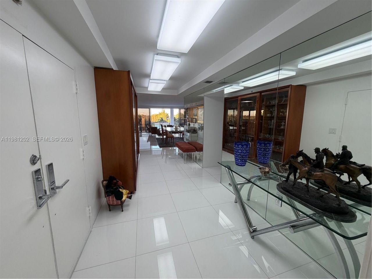 9350 W Bay Harbor Dr , Unit 5C, Bay Harbor Islands, FL 33154 Photo