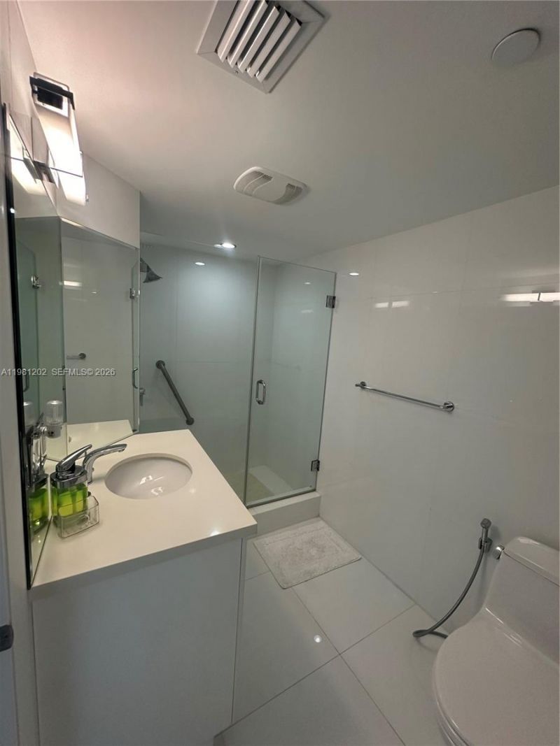 9350 W Bay Harbor Dr , Unit 5C, Bay Harbor Islands, FL 33154 Photo