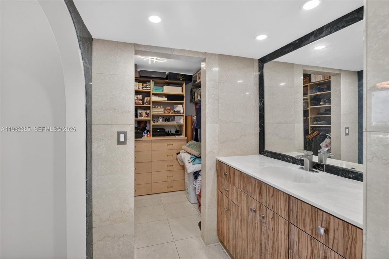Please Call For Address, Unit 1501, Miami Beach, FL 33140 Photo
