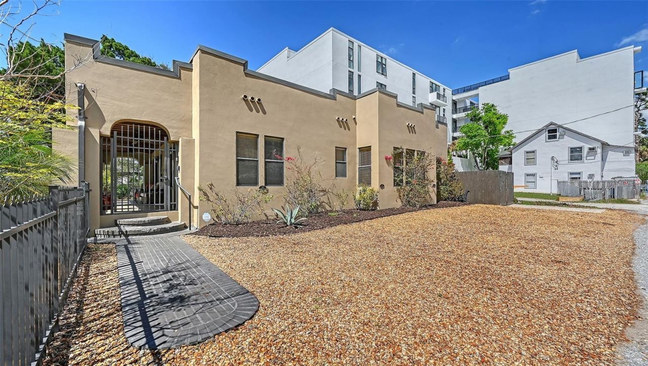 1563 4th Street, Sarasota, FL 34236 Photo