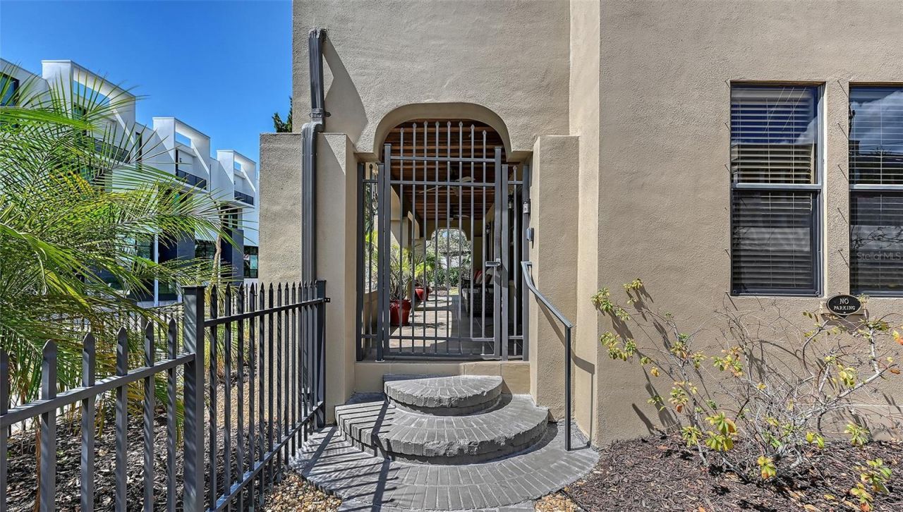 1563 4th Street, Sarasota, FL 34236 Photo