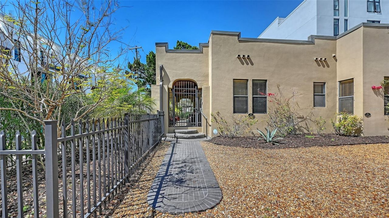 1563 4th Street, Sarasota, FL 34236 Photo