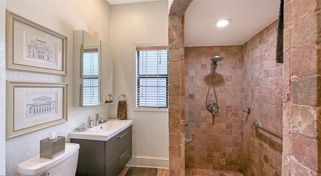 1563 4th Street, Sarasota, FL 34236 Photo