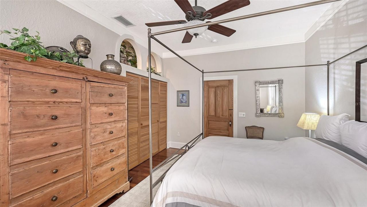 1563 4th Street, Sarasota, FL 34236 Photo