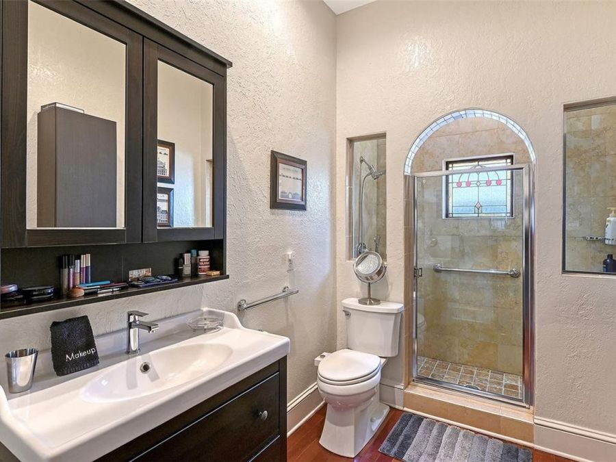 Property Image 37
