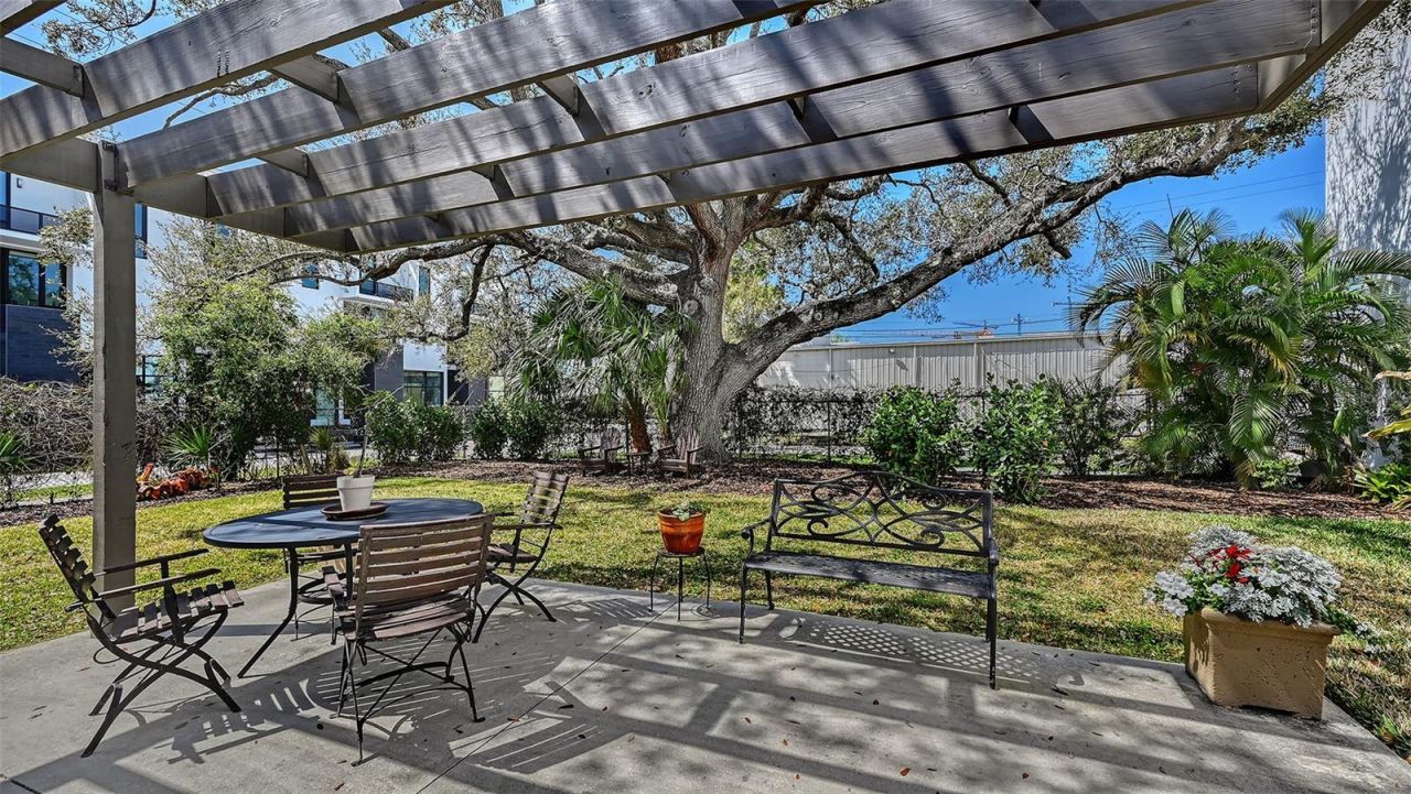 1563 4th Street, Sarasota, FL 34236 Photo