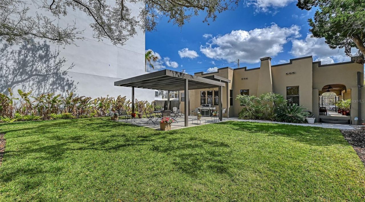 1563 4th Street, Sarasota, FL 34236 Photo