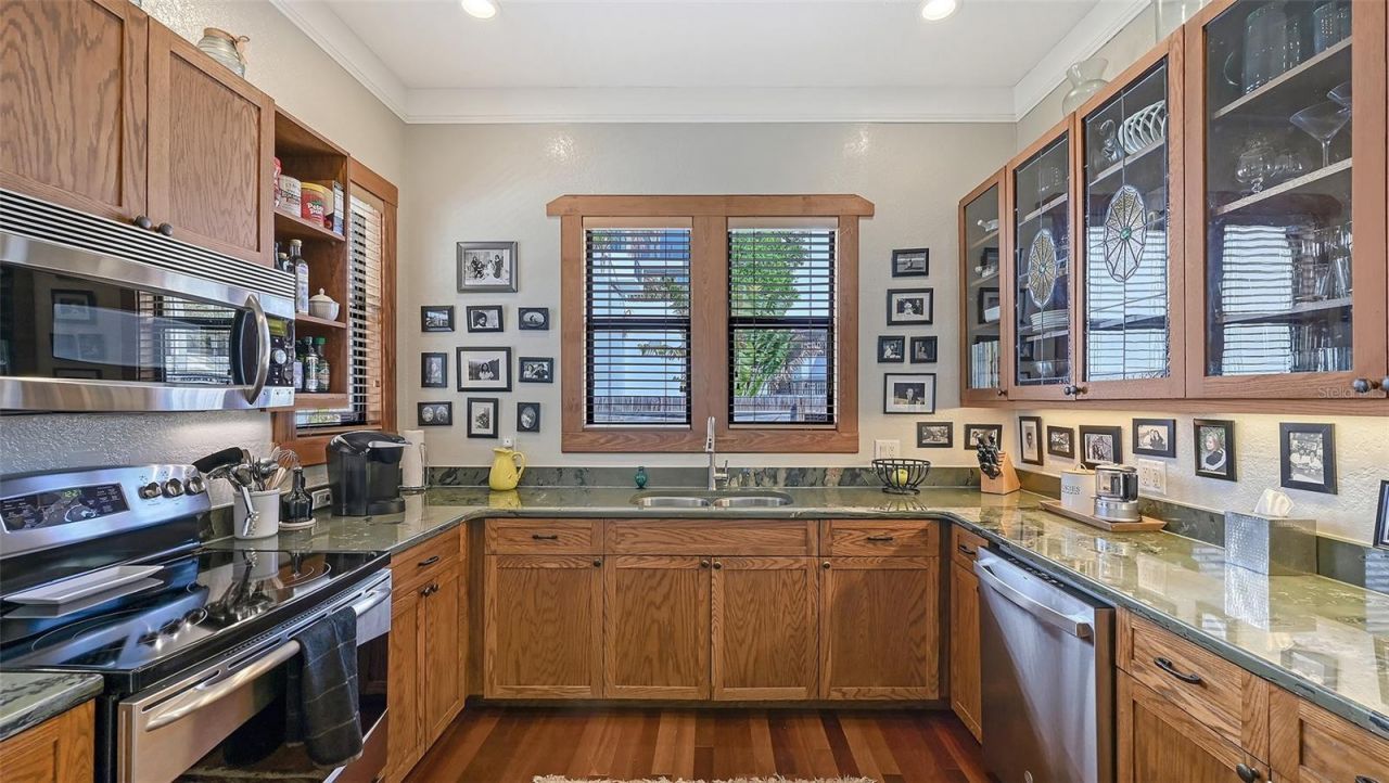 1563 4th Street, Sarasota, FL 34236 Photo