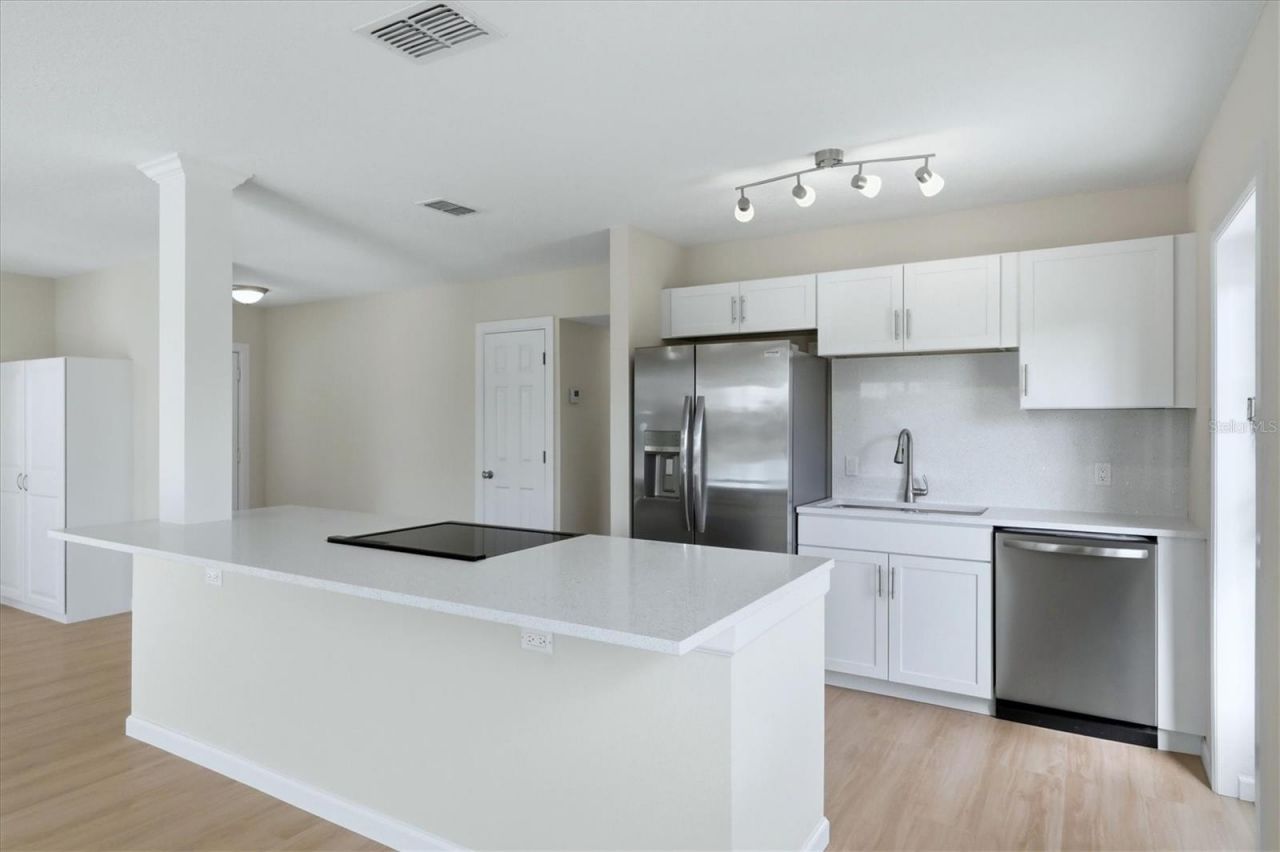 6610 Sabina Road, Sarasota, FL 34243 Photo