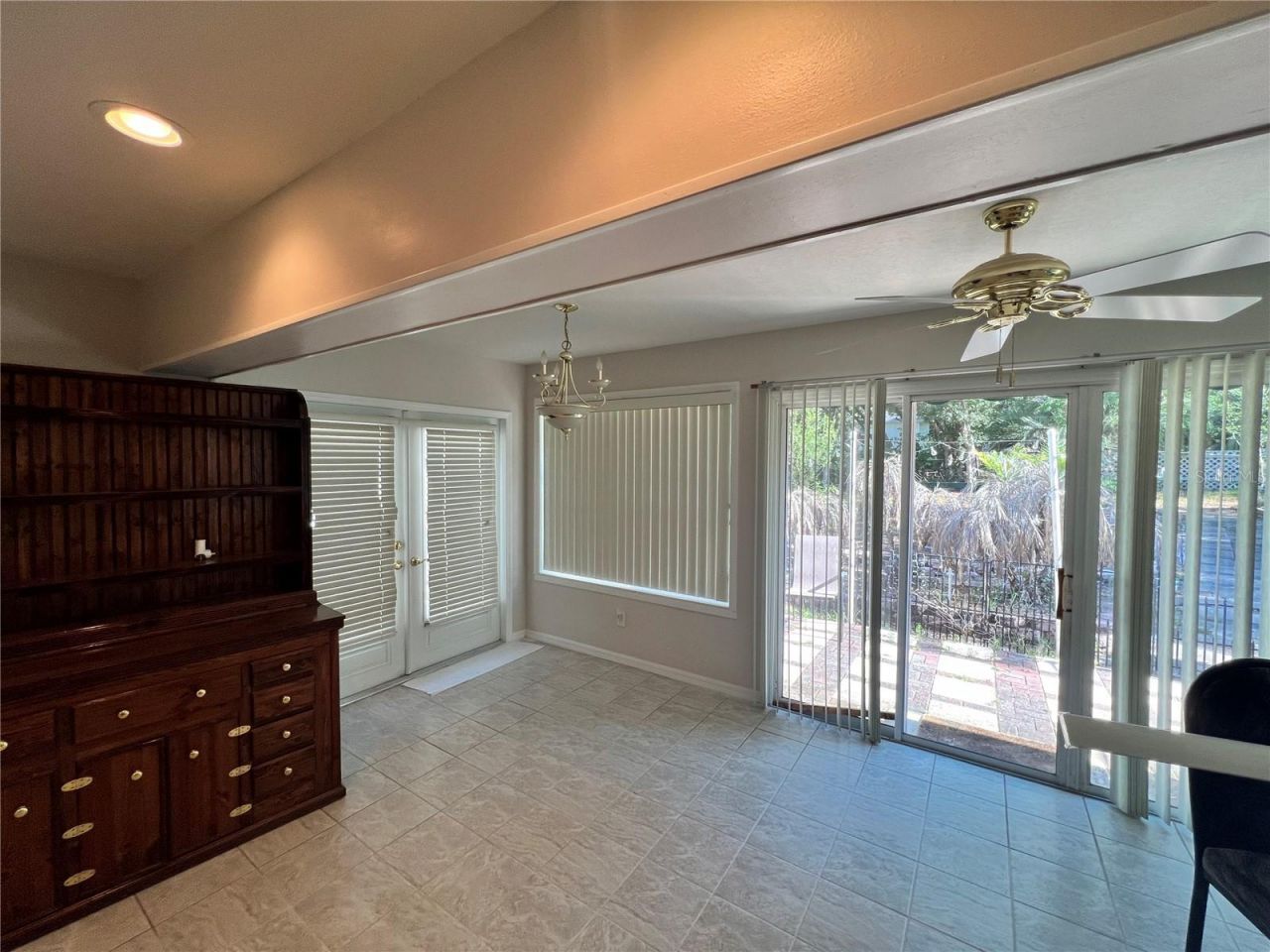 1995 E Newhaven Street, Inverness, FL 34453 Photo