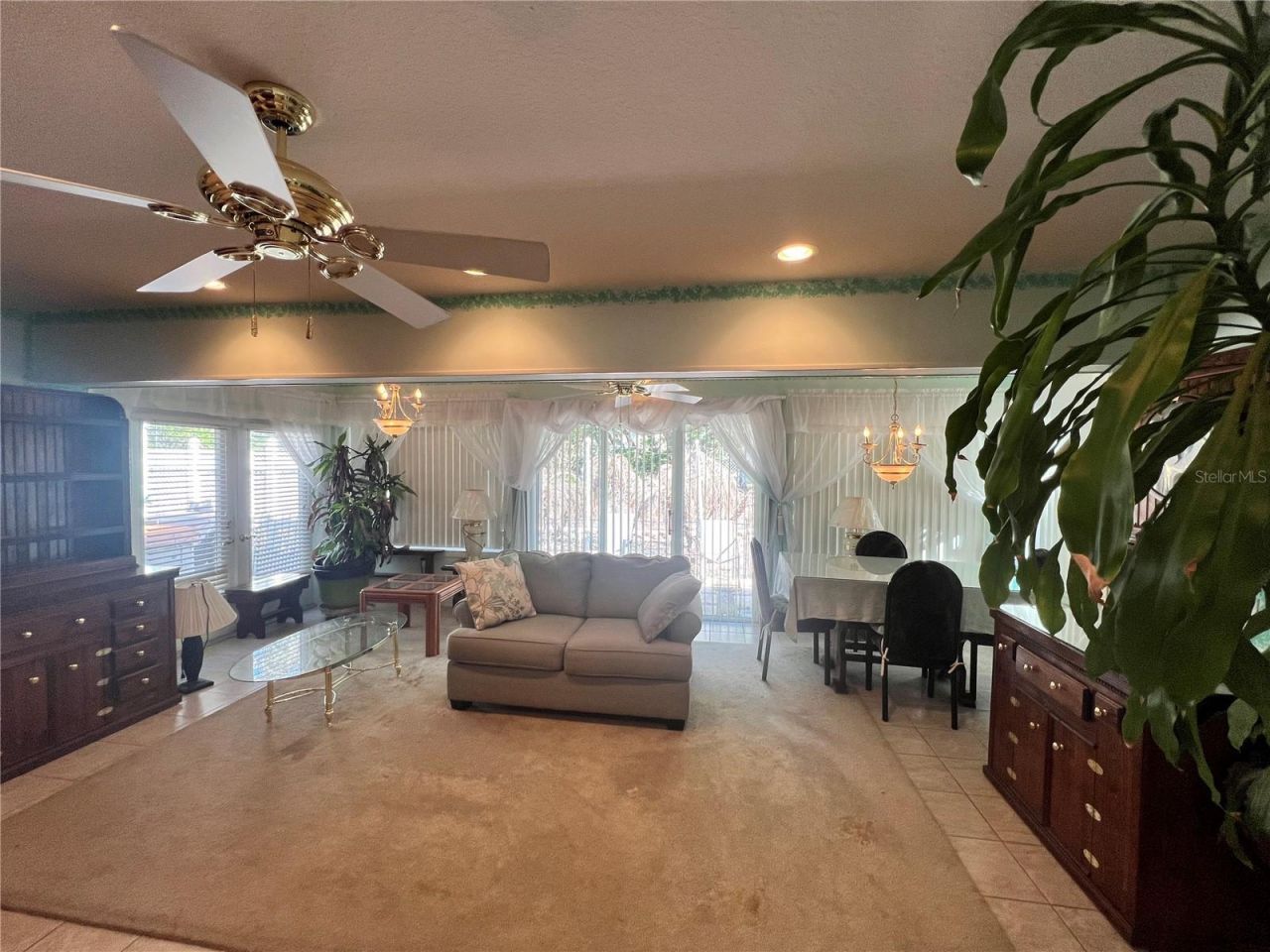 1995 E Newhaven Street , Inverness, FL 34453 Photo