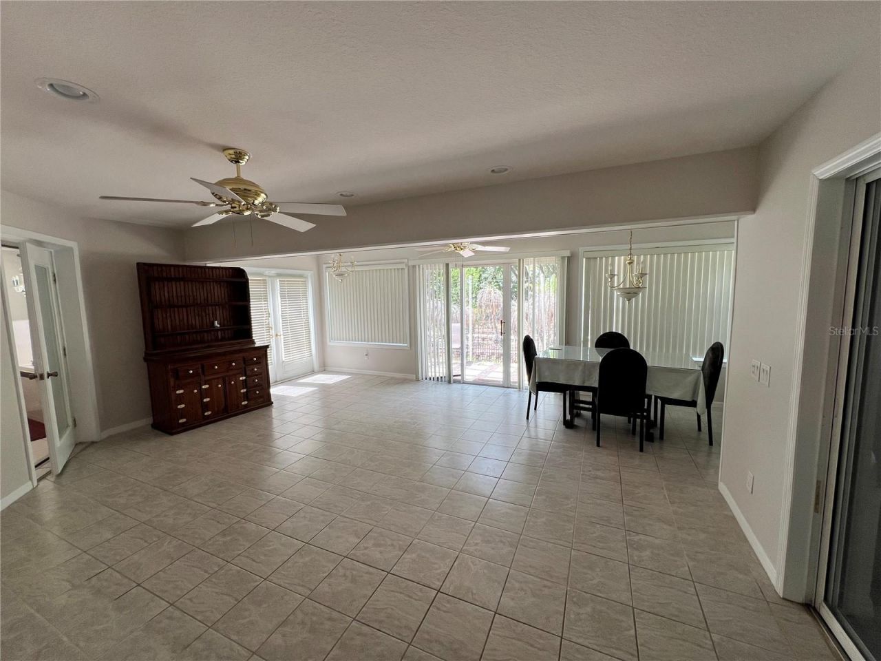 1995 E Newhaven Street, Inverness, FL 34453 Photo