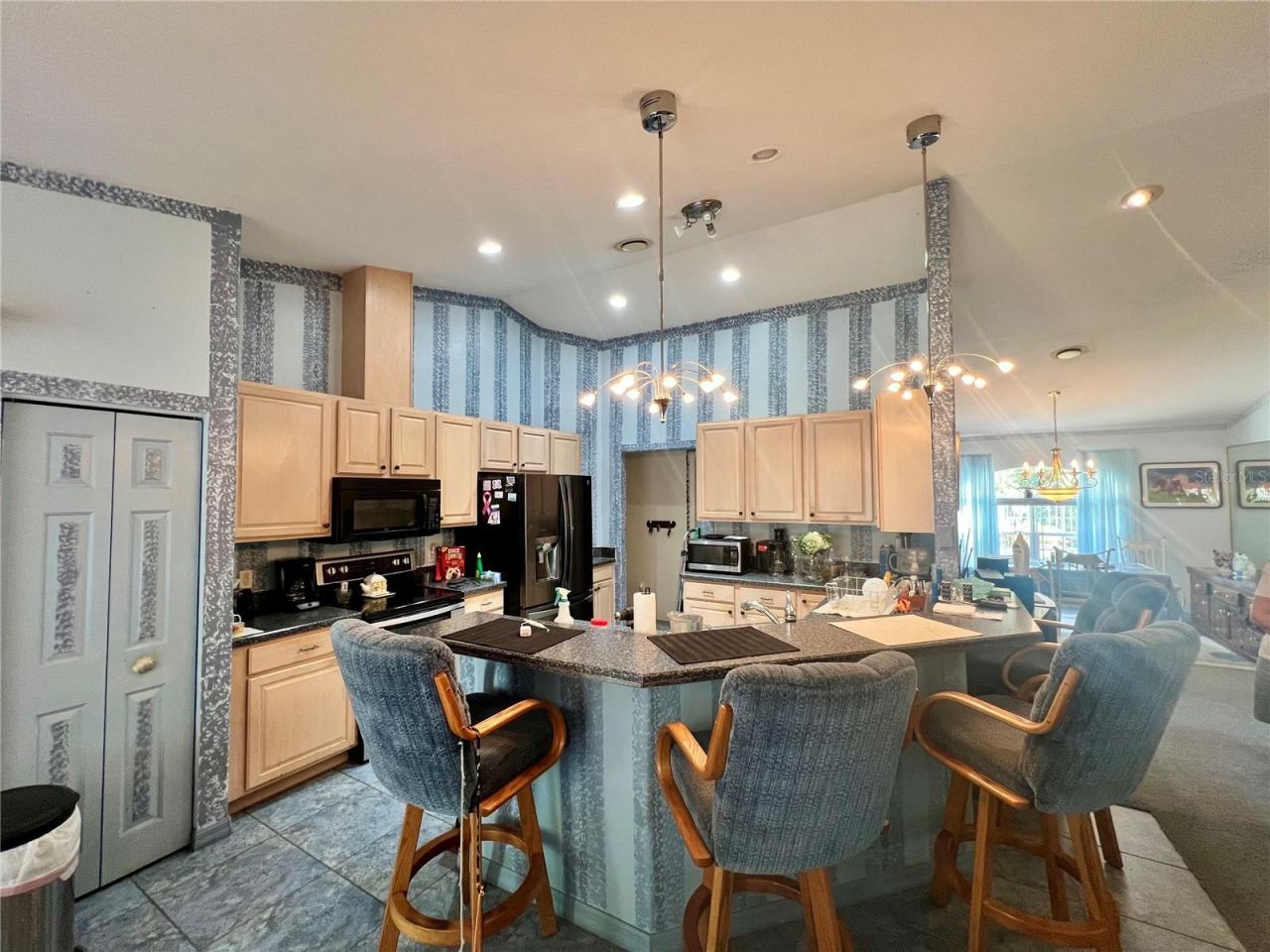 1995 E Newhaven Street , Inverness, FL 34453 Photo