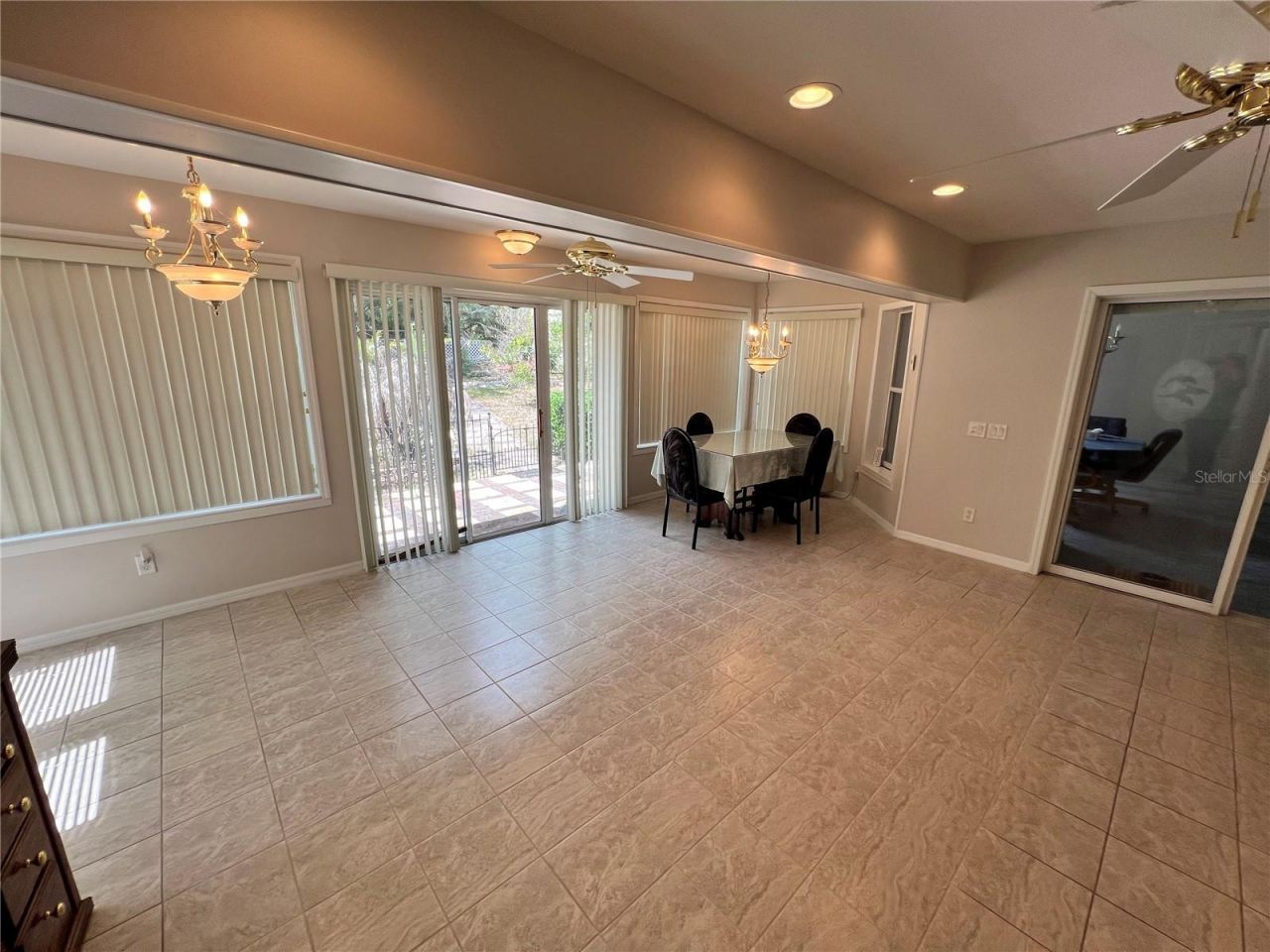 1995 E Newhaven Street, Inverness, FL 34453 Photo