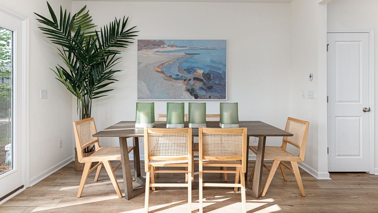 674 Bolder Way Photo 7